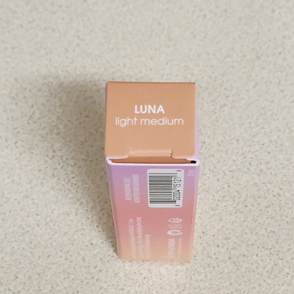 NEW BENEFIT COSMETICS Liquid Highlighter In 'Luna' Light/medium - Picture 3 of 3